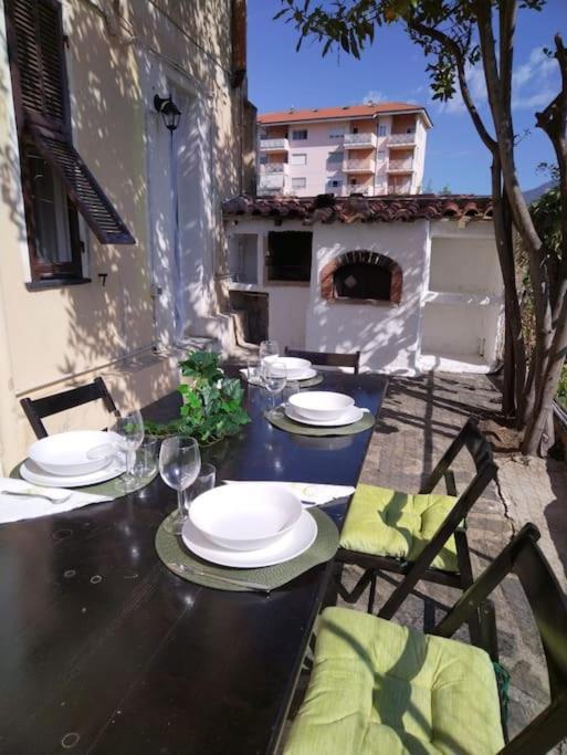 Casa Sveva, A Pochi Passi Dalle Spiagge E Dal Centro Di Arma Di Taggia. Bagian luar foto